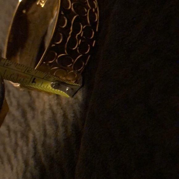 Coach Cuff - Picture 3 of 4